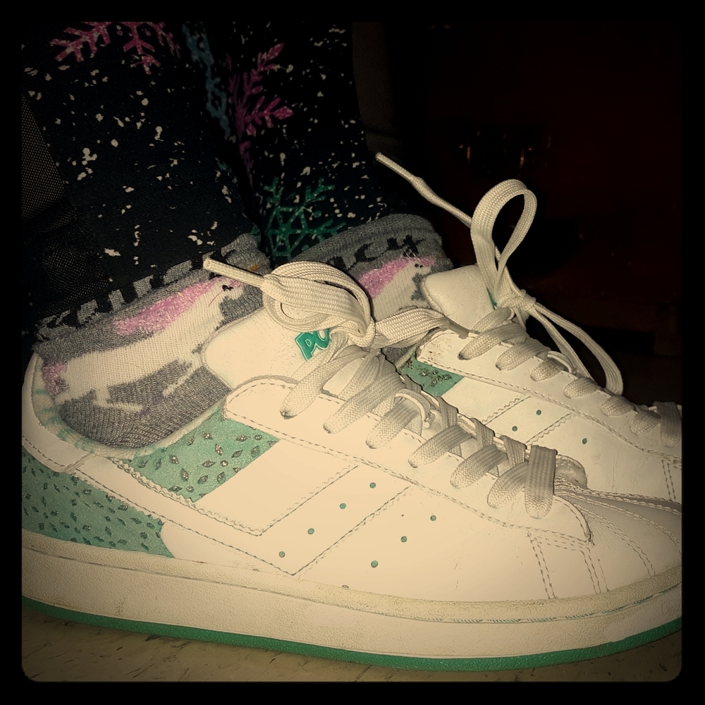 Womens Pony shoes size 8.5